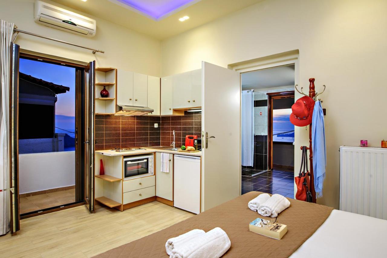 Annaview Apartments & Suites Plakias Exterior photo